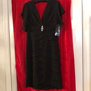 Party dress with brooch